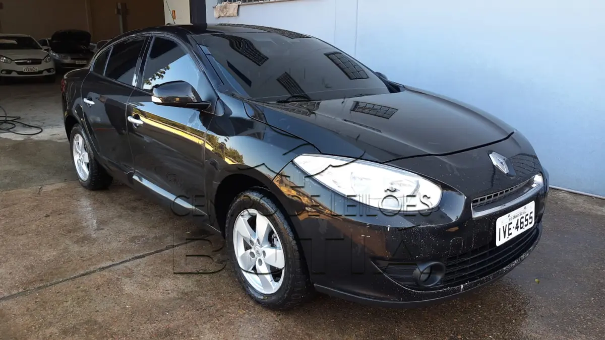 LOTE 004 - FLUENCE DYN (M), PLACA IVE 4655, ANO 2013, MODELO 2014,