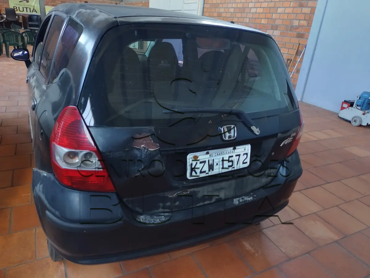 LOTE 001 - AUTOMÓVEL HONDA FIT
