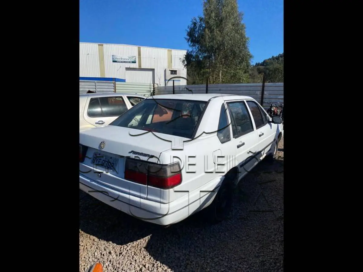 LOTE 0323
